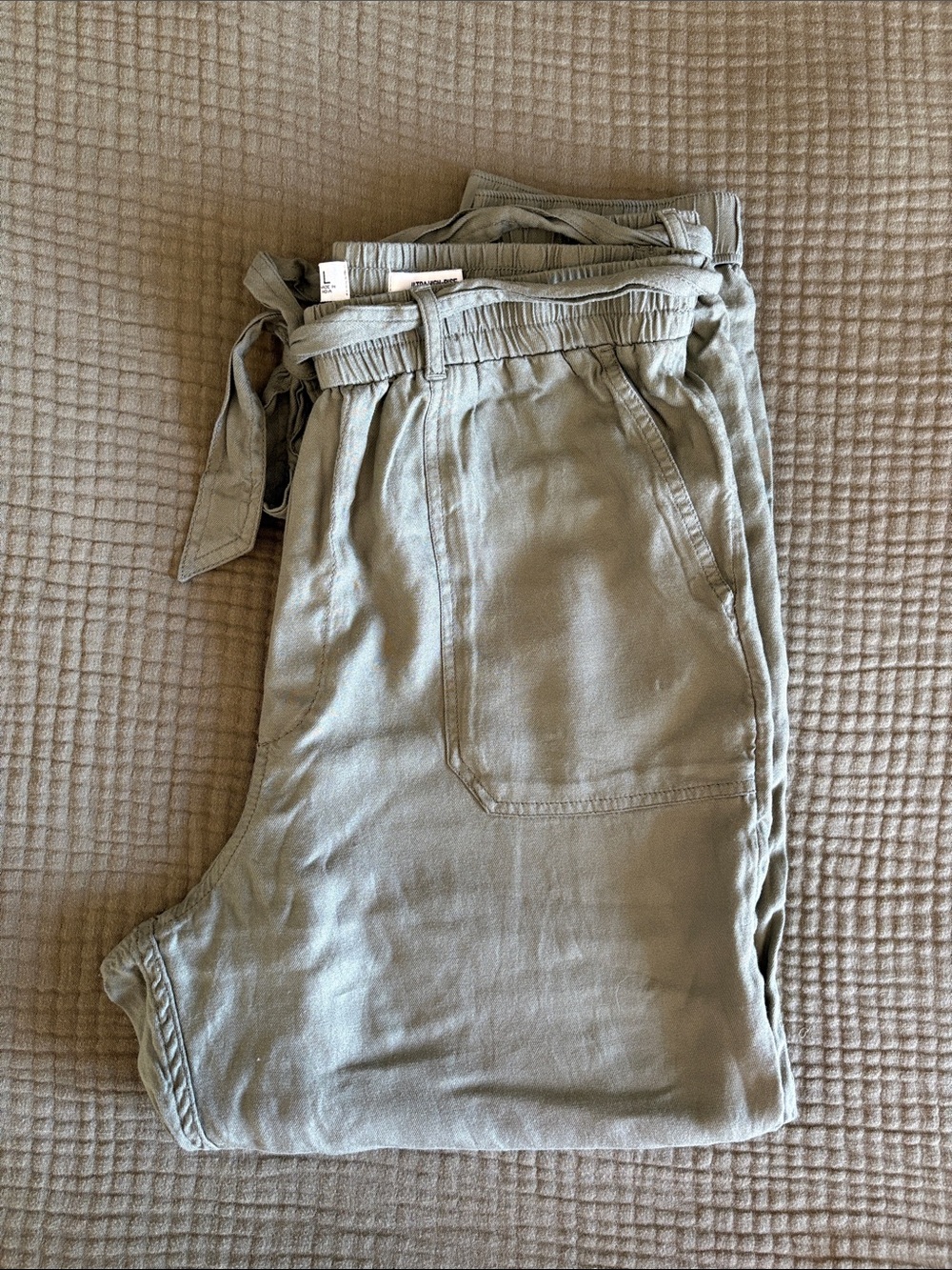Hollister Ultra High Rise Olive Green Joggers